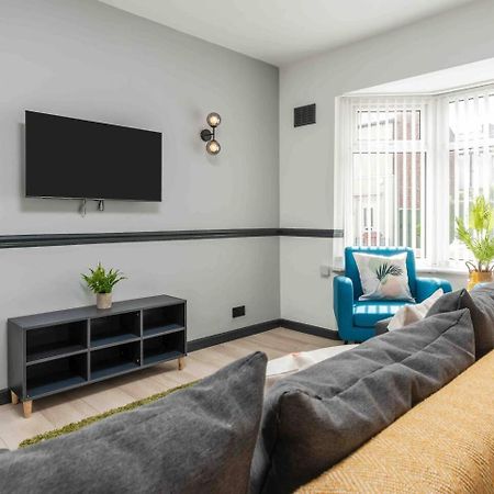 リヴァプール 3-Bed Scouse House Near Anfield & Goodisonヴィラ エクステリア 写真